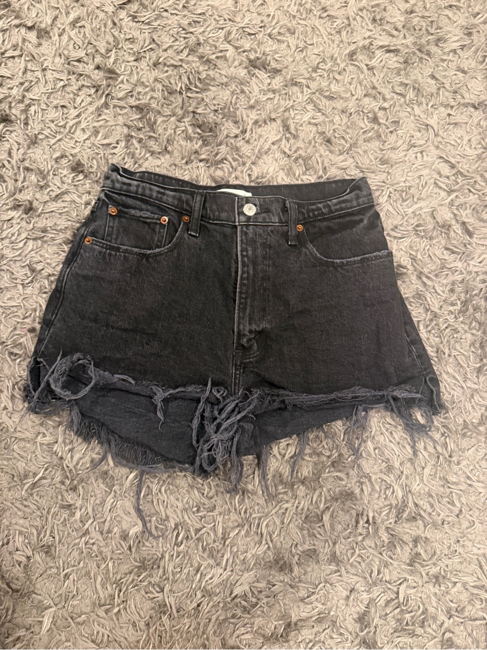 Abercrombie mom high rise short jean shorts size 6/28